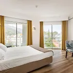 Hotel White Waters
