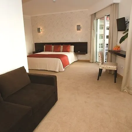 White Waters Hotel Machico (Madeira)