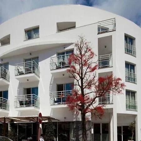 White Waters Hotel 3*