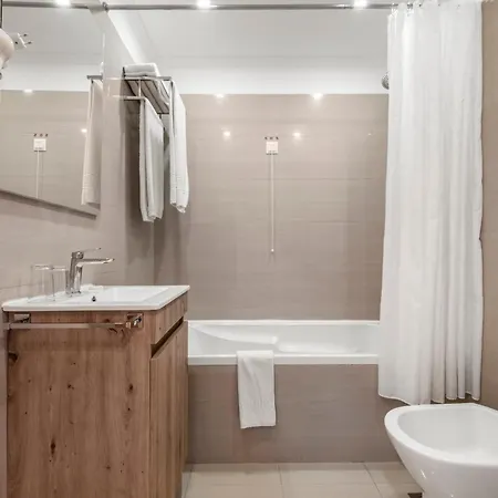 White Waters 3* מצ'יקו