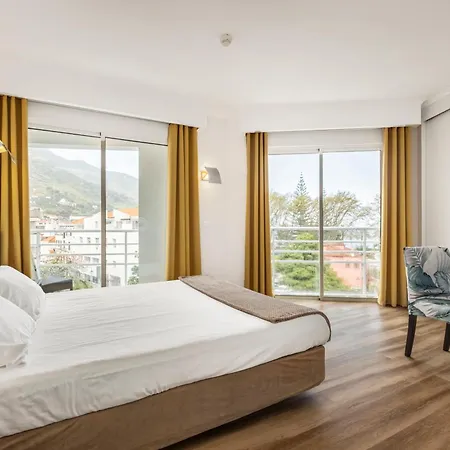 Szálloda White Waters