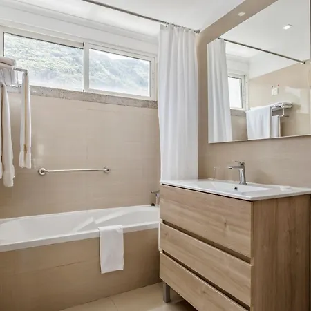 Hotel White Waters