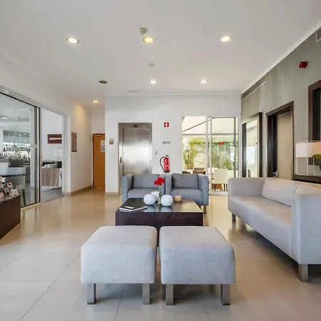 Hotell White Waters 3*