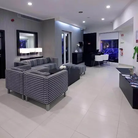 White Waters Hotell 3*