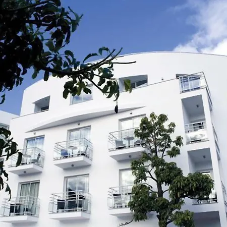 Hotell White Waters 3*