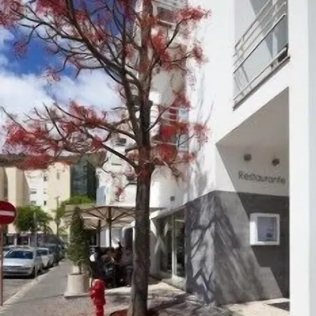 White Waters 3* Machico (Madeira)