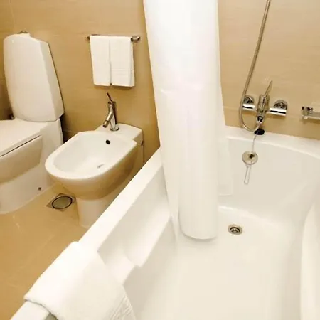 White Waters 3*