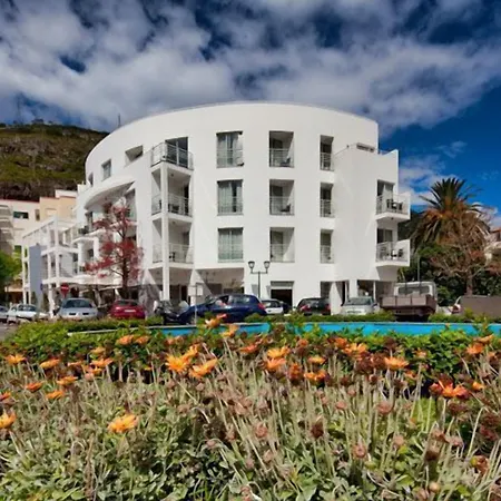 Hotel White Waters