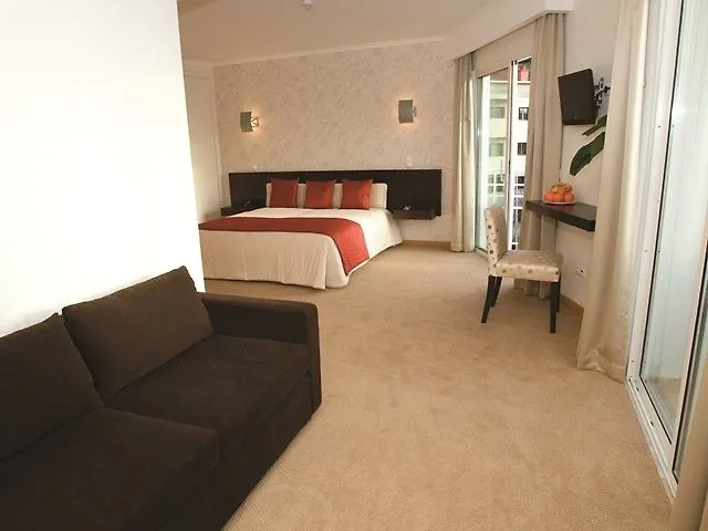 White Waters Hotell Machico (Madeira)