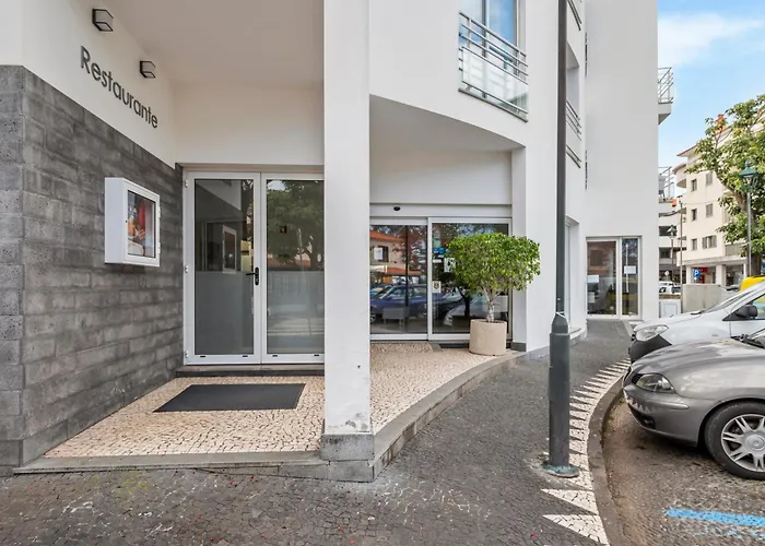 酒店 白色水域酒店