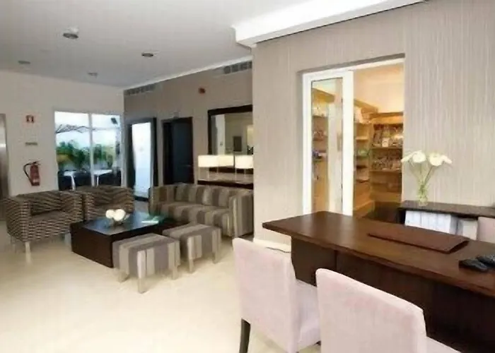 Hotell White Waters 3*