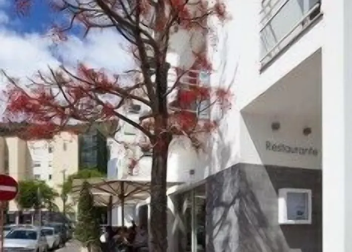 White Waters 3* Machico (Madeira)