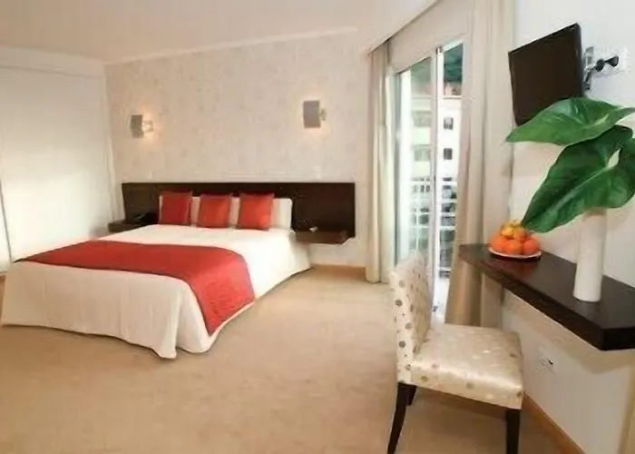 White Waters Hotel Machico (Madeira)