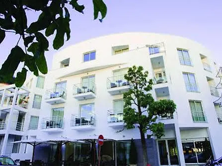 Hotell White Waters 3*